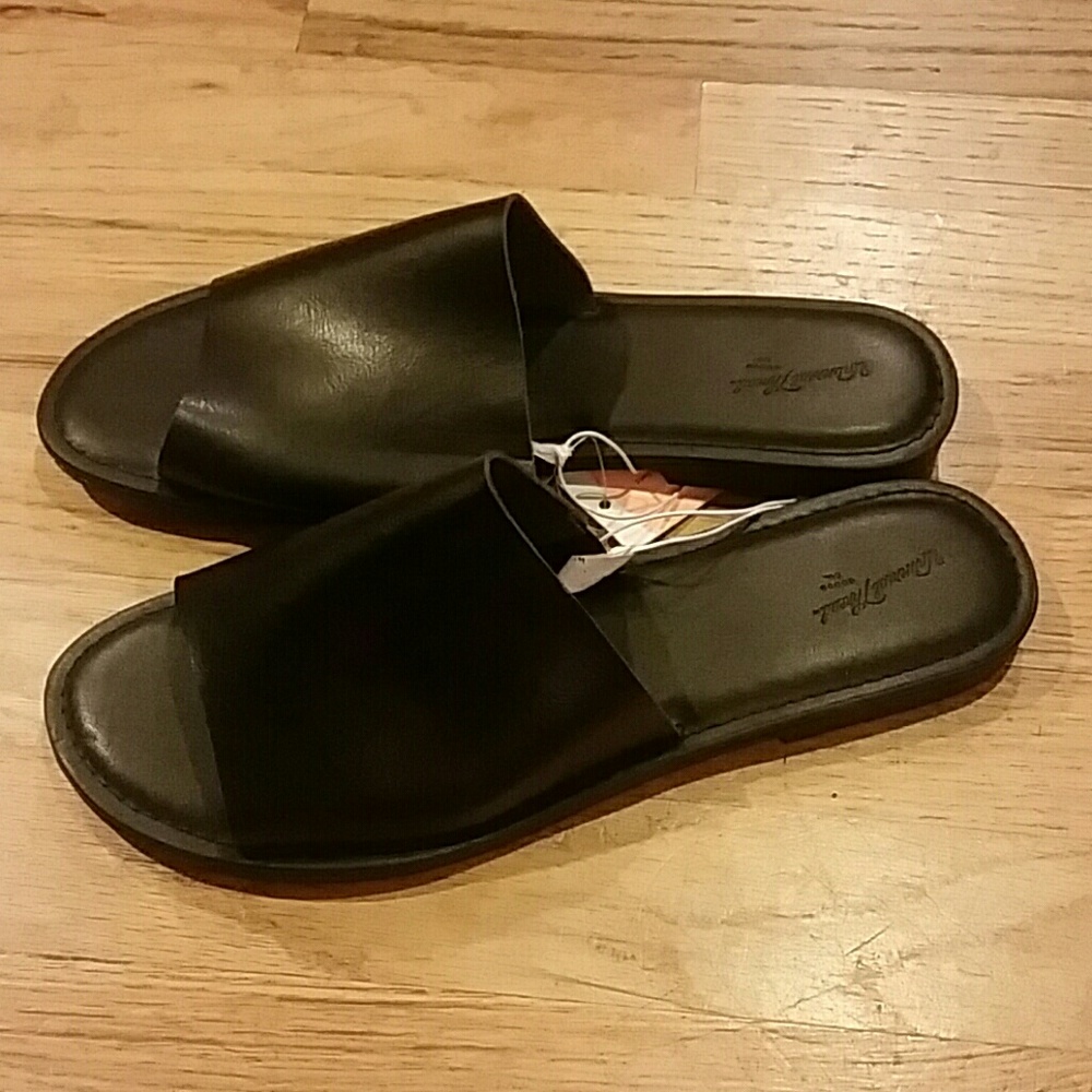 NEW Universal Thread Women's Justis Slide Sandals - Picture 4 of 4